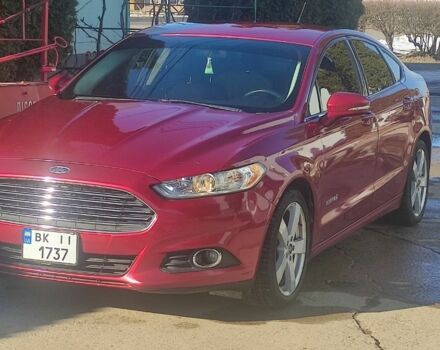 Червоний Форд Фьюжен, об'ємом двигуна 2 л та пробігом 258 тис. км за 11999 $, фото 4 на Automoto.ua