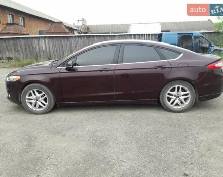 Красный Форд Фьюжн, объемом двигателя 1.6 л и пробегом 242 тыс. км за 6000 $, фото 2 на Automoto.ua