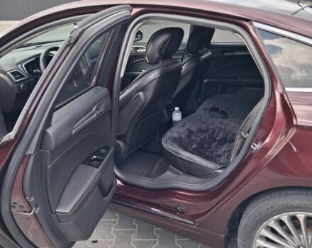 Форд Фьюжн 2013 в Черновцах на Automoto.ua Красный Форд Фьюжн, объемом двигателя 2 л и пробегом 163 тыс. км за 11644 $, фото 8 на Automoto.ua
