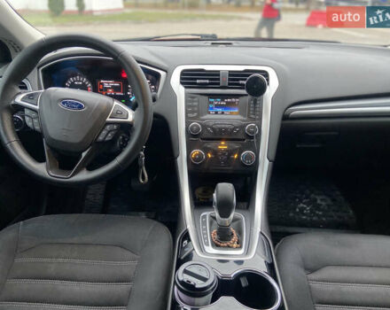 Червоний Форд Фьюжен, об'ємом двигуна 2.5 л та пробігом 249 тис. км за 8500 $, фото 11 на Automoto.ua