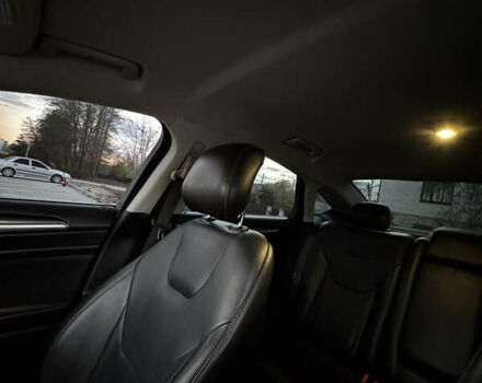 Червоний Форд Фьюжен, об'ємом двигуна 2 л та пробігом 169 тис. км за 10900 $, фото 17 на Automoto.ua