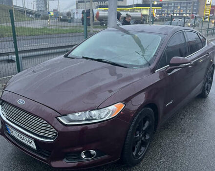 Красный Форд Фьюжн, объемом двигателя 2 л и пробегом 222 тыс. км за 9500 $, фото 6 на Automoto.ua