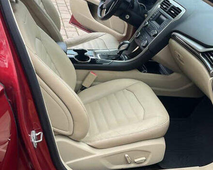 Красный Форд Фьюжн, объемом двигателя 1.5 л и пробегом 193 тыс. км за 9500 $, фото 6 на Automoto.ua