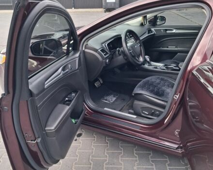 Форд Фьюжн 2013 в Черновцах на Automoto.ua Красный Форд Фьюжн, объемом двигателя 2 л и пробегом 163 тыс. км за 11644 $, фото 7 на Automoto.ua