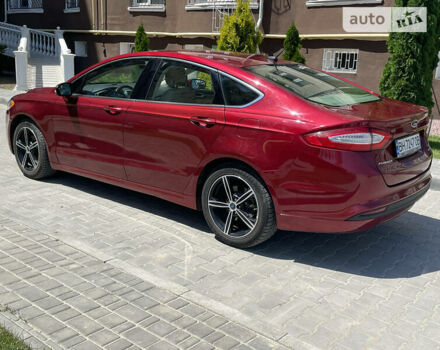 Красный Форд Фьюжн, объемом двигателя 1.5 л и пробегом 132 тыс. км за 8990 $, фото 4 на Automoto.ua