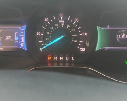 Червоний Форд Фьюжен, об'ємом двигуна 2 л та пробігом 258 тис. км за 11999 $, фото 2 на Automoto.ua