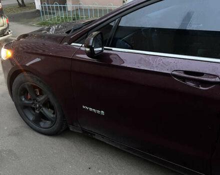 Красный Форд Фьюжн, объемом двигателя 2 л и пробегом 222 тыс. км за 9500 $, фото 3 на Automoto.ua