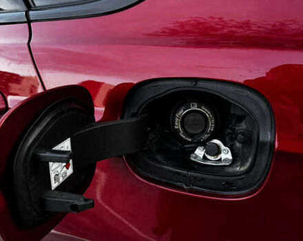 Червоний Форд Фьюжен, об'ємом двигуна 2 л та пробігом 169 тис. км за 10900 $, фото 20 на Automoto.ua