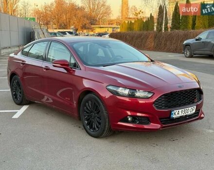 Красный Форд Фьюжн, объемом двигателя 2 л и пробегом 250 тыс. км за 11500 $, фото 1 на Automoto.ua
