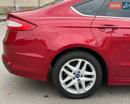 Червоний Форд Фьюжен, об'ємом двигуна 2.49 л та пробігом 220 тис. км за 9800 $, фото 7 на Automoto.ua