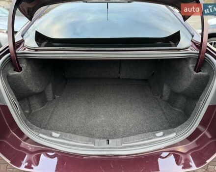 Красный Форд Фьюжн, объемом двигателя 1.6 л и пробегом 156 тыс. км за 8500 $, фото 43 на Automoto.ua