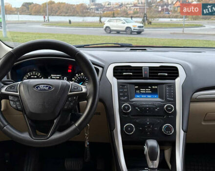 Червоний Форд Фьюжен, об'ємом двигуна 2.49 л та пробігом 220 тис. км за 9800 $, фото 18 на Automoto.ua