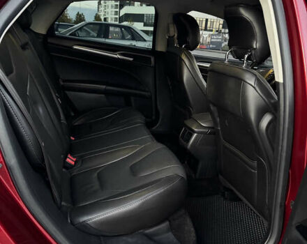 Червоний Форд Фьюжен, об'ємом двигуна 2 л та пробігом 169 тис. км за 10900 $, фото 24 на Automoto.ua