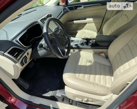 Красный Форд Фьюжн, объемом двигателя 1.5 л и пробегом 132 тыс. км за 8990 $, фото 19 на Automoto.ua