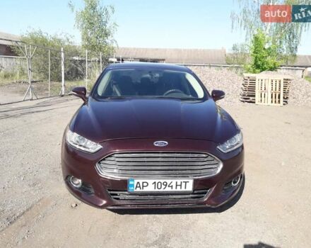 Красный Форд Фьюжн, объемом двигателя 1.6 л и пробегом 242 тыс. км за 6000 $, фото 1 на Automoto.ua