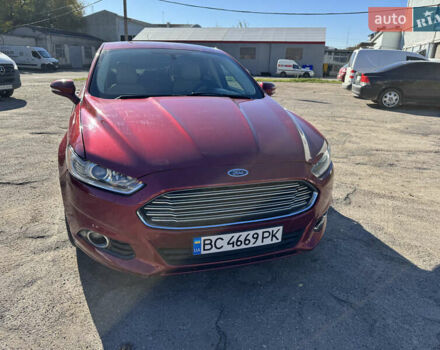 Форд Фьюжн 2013 в Львове на Automoto.ua Красный Форд Фьюжн, объемом двигателя 2 л и пробегом 221 тыс. км за 12500 $, фото 2 на Automoto.ua
