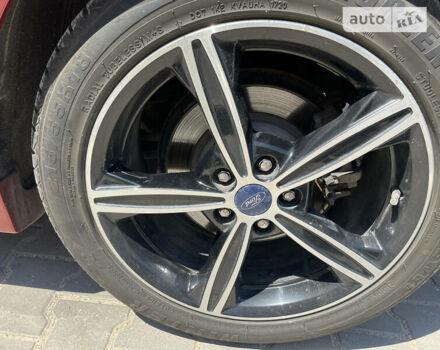 Красный Форд Фьюжн, объемом двигателя 1.5 л и пробегом 132 тыс. км за 8990 $, фото 31 на Automoto.ua