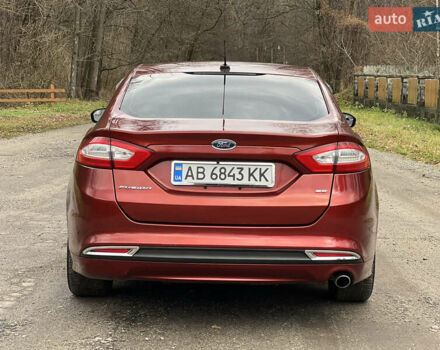 Красный Форд Фьюжн, объемом двигателя 2.52 л и пробегом 233 тыс. км за 9999 $, фото 7 на Automoto.ua
