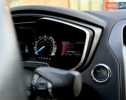 Форд Фьюжн 2014 в Днепре (Днепропетровске) на Automoto.ua Красный Форд Фьюжн, объемом двигателя 2 л и пробегом 211 тыс. км за 10700 $, фото 21 на Automoto.ua