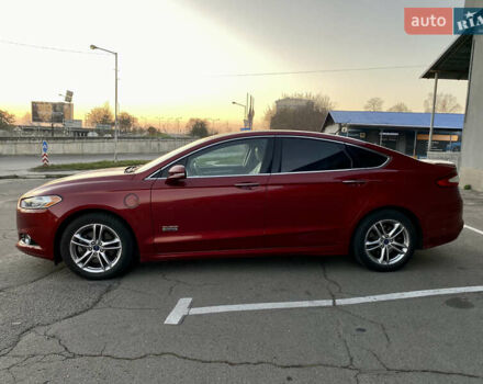 Красный Форд Фьюжн, объемом двигателя 2 л и пробегом 166 тыс. км за 11900 $, фото 8 на Automoto.ua