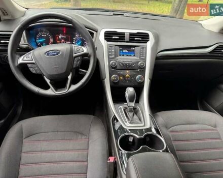 Форд Фьюжн 2014 в Киеве на Automoto.ua Красный Форд Фьюжн, объемом двигателя 2.5 л и пробегом 238 тыс. км за 8990 $, фото 16 на Automoto.ua