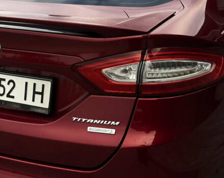 Червоний Форд Фьюжен, об'ємом двигуна 2 л та пробігом 236 тис. км за 10800 $, фото 5 на Automoto.ua