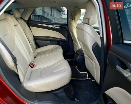 Красный Форд Фьюжн, объемом двигателя 2 л и пробегом 166 тыс. км за 11900 $, фото 17 на Automoto.ua