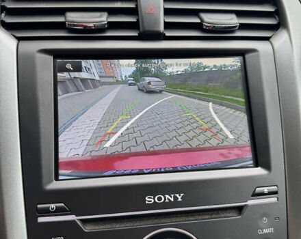 Красный Форд Фьюжн, объемом двигателя 2 л и пробегом 201 тыс. км за 8999 $, фото 48 на Automoto.ua