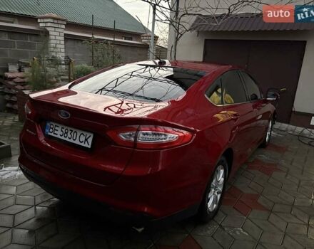 Красный Форд Фьюжн, объемом двигателя 2.49 л и пробегом 86 тыс. км за 10500 $, фото 8 на Automoto.ua