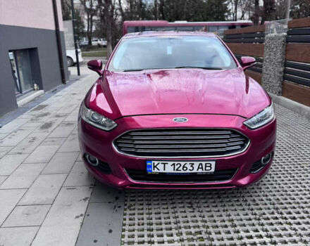 Красный Форд Фьюжн, объемом двигателя 2 л и пробегом 202 тыс. км за 8300 $, фото 1 на Automoto.ua