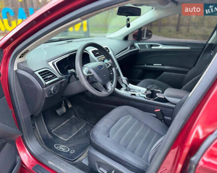 Форд Фьюжн 2014 в Киеве на Automoto.ua Красный Форд Фьюжн, объемом двигателя 2.49 л и пробегом 153 тыс. км за 9500 $, фото 15 на Automoto.ua