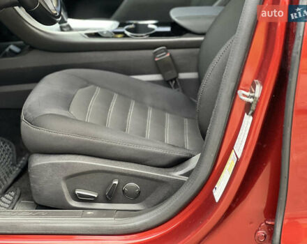 Красный Форд Фьюжн, объемом двигателя 2.52 л и пробегом 233 тыс. км за 9999 $, фото 13 на Automoto.ua