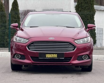 Красный Форд Фьюжн, объемом двигателя 2 л и пробегом 210 тыс. км за 10500 $, фото 1 на Automoto.ua