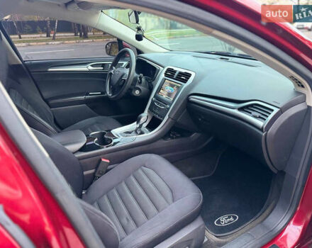 Форд Фьюжн 2014 в Киеве на Automoto.ua Красный Форд Фьюжн, объемом двигателя 2.49 л и пробегом 153 тыс. км за 9500 $, фото 12 на Automoto.ua
