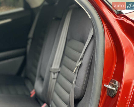 Красный Форд Фьюжн, объемом двигателя 2.52 л и пробегом 233 тыс. км за 9999 $, фото 20 на Automoto.ua