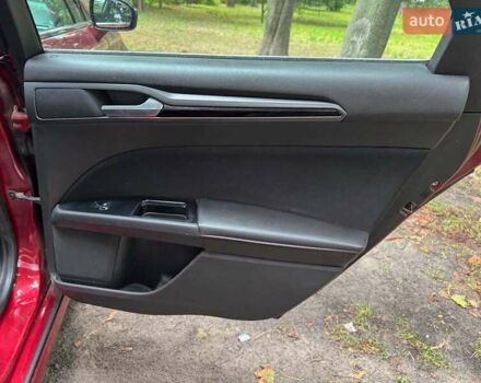 Форд Фьюжн 2014 в Киеве на Automoto.ua Красный Форд Фьюжн, объемом двигателя 2.5 л и пробегом 238 тыс. км за 8990 $, фото 17 на Automoto.ua