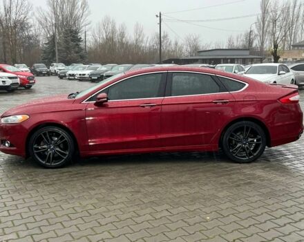 Красный Форд Фьюжн, объемом двигателя 2 л и пробегом 135 тыс. км за 9500 $, фото 3 на Automoto.ua