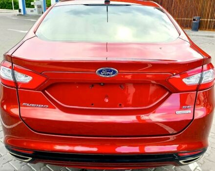 Красный Форд Фьюжн, объемом двигателя 2 л и пробегом 215 тыс. км за 9500 $, фото 9 на Automoto.ua