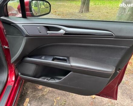 Красный Форд Фьюжн, объемом двигателя 2.5 л и пробегом 238 тыс. км за 8990 $, фото 18 на Automoto.ua