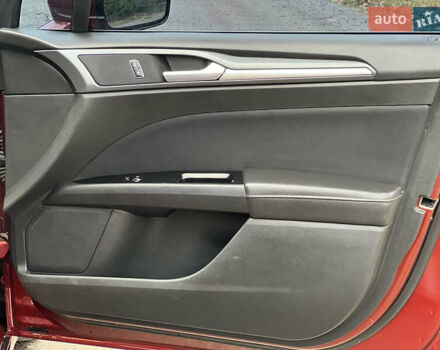 Красный Форд Фьюжн, объемом двигателя 2.52 л и пробегом 233 тыс. км за 9999 $, фото 27 на Automoto.ua