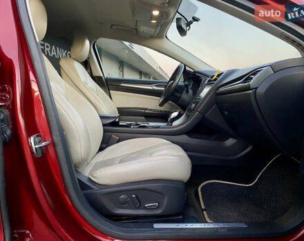 Красный Форд Фьюжн, объемом двигателя 2 л и пробегом 166 тыс. км за 11900 $, фото 21 на Automoto.ua