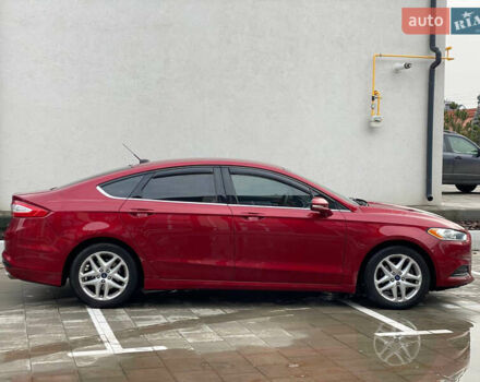 Красный Форд Фьюжн, объемом двигателя 2.5 л и пробегом 190 тыс. км за 8900 $, фото 2 на Automoto.ua