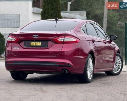 Красный Форд Фьюжн, объемом двигателя 2 л и пробегом 210 тыс. км за 10500 $, фото 14 на Automoto.ua