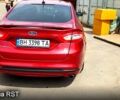 Красный Форд Фьюжн, объемом двигателя 2 л и пробегом 225 тыс. км за 10500 $, фото 1 на Automoto.ua