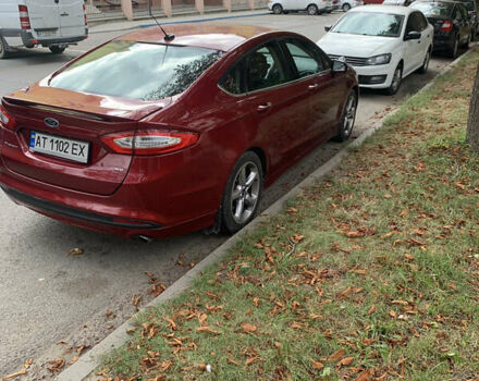 Красный Форд Фьюжн, объемом двигателя 2.5 л и пробегом 117 тыс. км за 11500 $, фото 4 на Automoto.ua