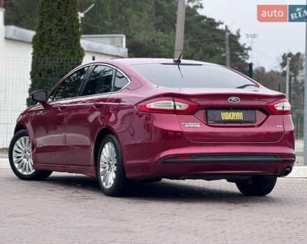 Красный Форд Фьюжн, объемом двигателя 2 л и пробегом 210 тыс. км за 10500 $, фото 17 на Automoto.ua