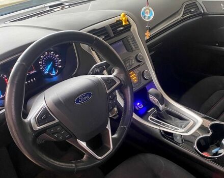 Форд Фьюжен 2014 у Києві на Automoto.ua Червоний Форд Фьюжен, об'ємом двигуна 25 л та пробігом 128 тис. км за 9300 $, фото 8 на Automoto.ua