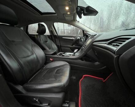 Красный Форд Фьюжн, объемом двигателя 2 л и пробегом 135 тыс. км за 9500 $, фото 16 на Automoto.ua