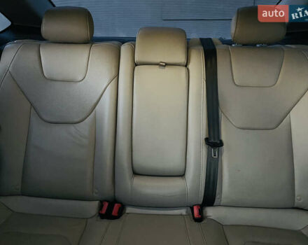 Красный Форд Фьюжн, объемом двигателя 2 л и пробегом 166 тыс. км за 11900 $, фото 13 на Automoto.ua