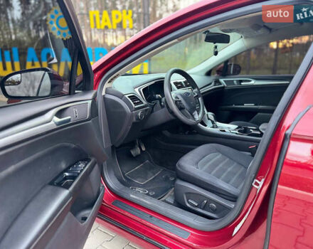 Форд Фьюжн 2014 в Киеве на Automoto.ua Красный Форд Фьюжн, объемом двигателя 2.49 л и пробегом 153 тыс. км за 9500 $, фото 14 на Automoto.ua